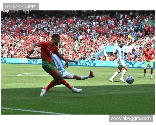 陈娜独家分享足球心得与技巧助你成为球场明星的秘密武器